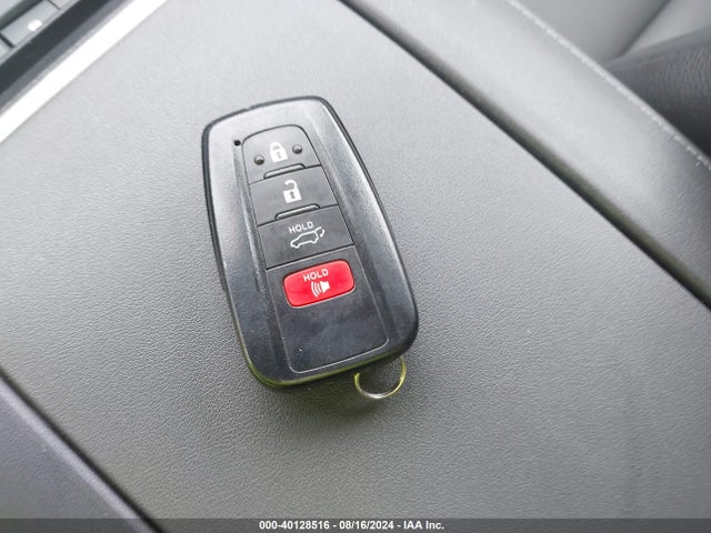 Toyota Highlander Xle 2022 5TDGZRBH0NS576476 Image 11