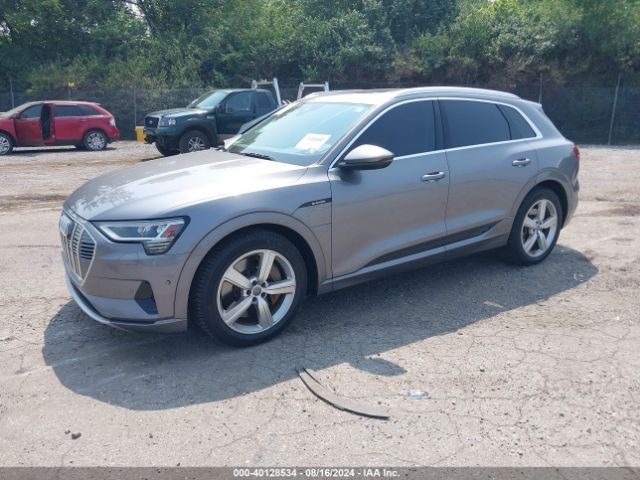 WA1LAAGE7KB011189 Audi E-tron Premium Plus