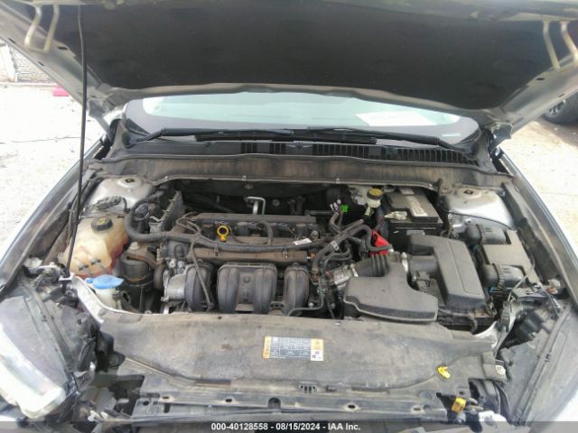 1FA6P0H7XG5124271 Ford FUSION SE