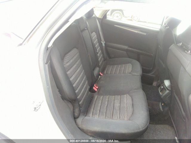 1FA6P0H7XG5124271 Ford FUSION SE