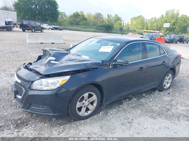 Chevrolet MALIBU 1LT 2015 1G11C5SLXFF326810 Image 2