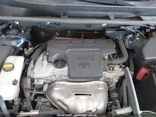 Toyota RAV4 LE 2018 2T3ZFREV0JW466605 Image 10