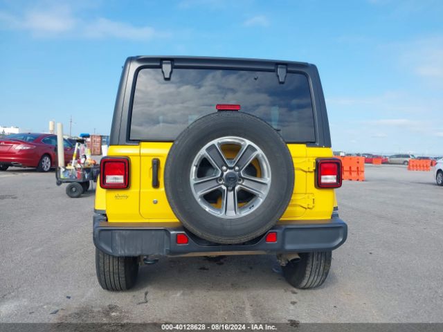 1C4HJXEN0LW160491 Jeep Wrangler Unlimited Sahara