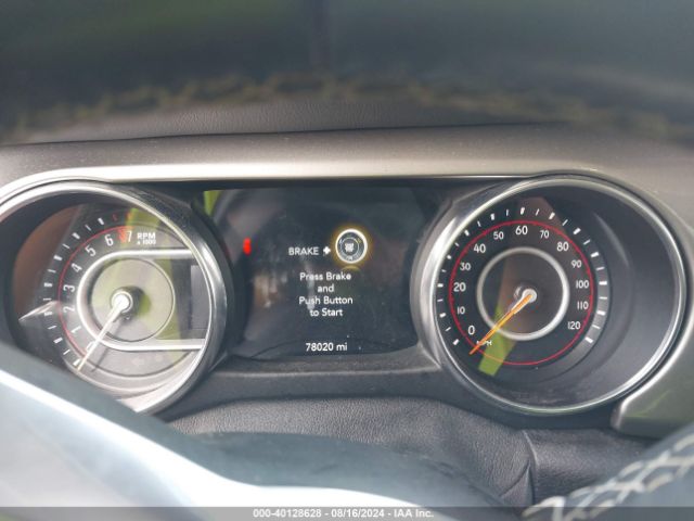 1C4HJXEN0LW160491 Jeep Wrangler Unlimited Sahara