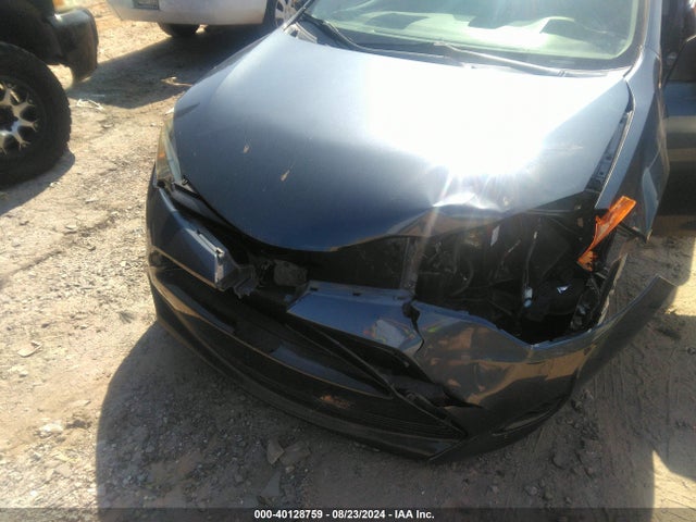 Toyota COROLLA LE 2017 5YFBURHE0HP696491 Image 6