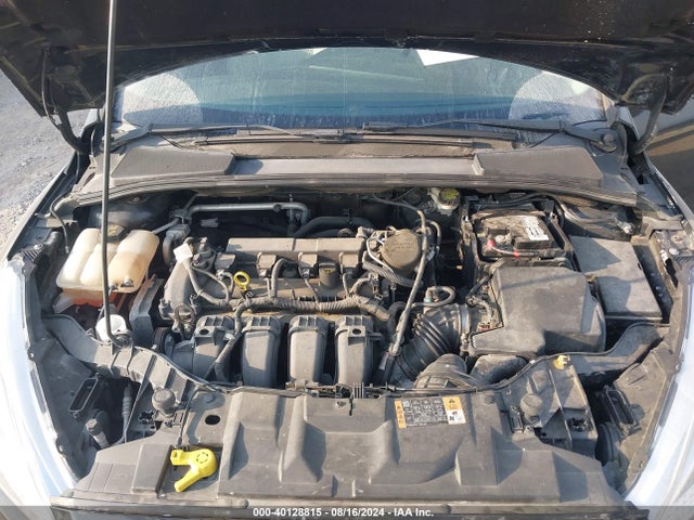 Ford Focus Titanium 2015 1FADP3J26FL273309 Image 10