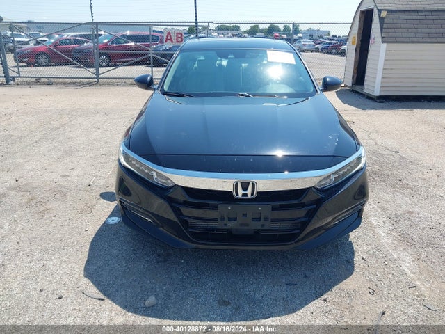 Продажа на аукционе авто 2018 Honda Accord Ex-l, vin: 1HGCV1F5XJA073753, номер лота: 40128872