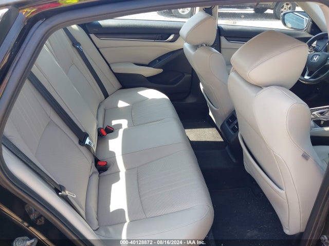 Продажа на аукционе авто 2018 Honda Accord Ex-l, vin: 1HGCV1F5XJA073753, номер лота: 40128872