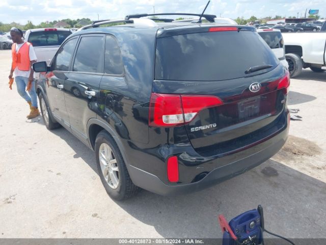 5XYKT4A63EG526733 KIA SORENTO LX