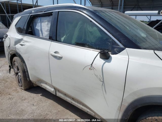 JN8AT3DDXMW314398 Nissan Rogue Platinum Intelligent Awd