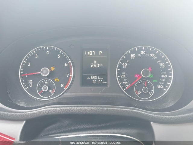 1VWAT7A31FC111013 Volkswagen Passat 1.8t Limited Edition
