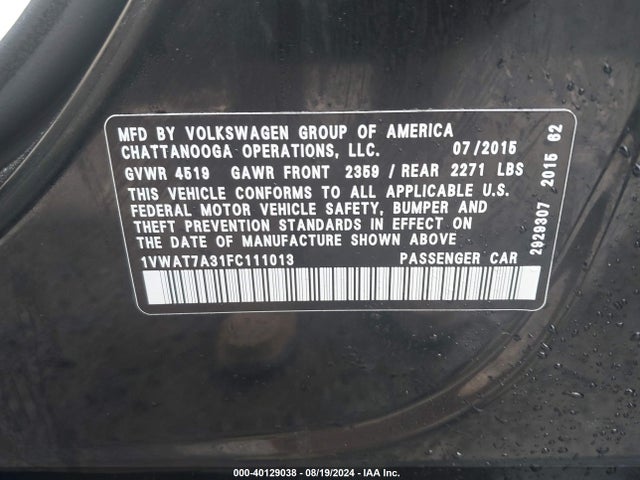 1VWAT7A31FC111013 Volkswagen Passat 1.8t Limited Edition