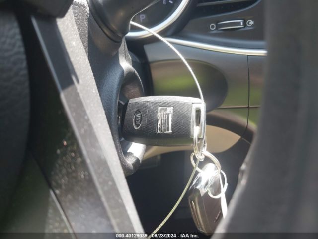 KNAGM4A73F5632182 KIA Optima Lx