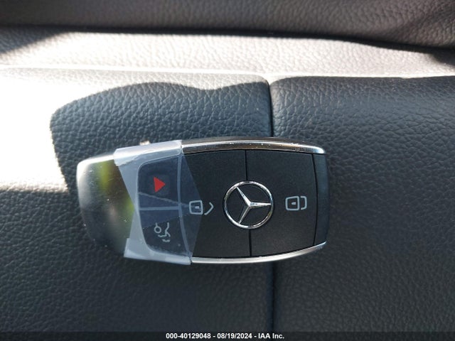 W1N4M4GB7NW245654 Mercedes-Benz GLB 250