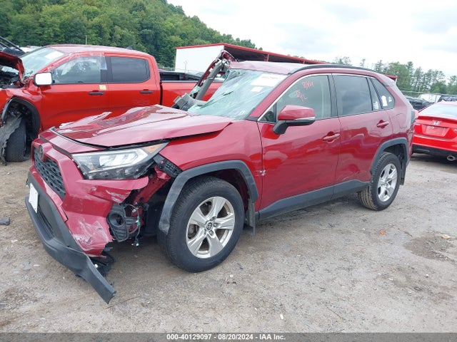 Toyota Rav4 Xle 2020 JTMP1RFVXLJ035257 Image 2