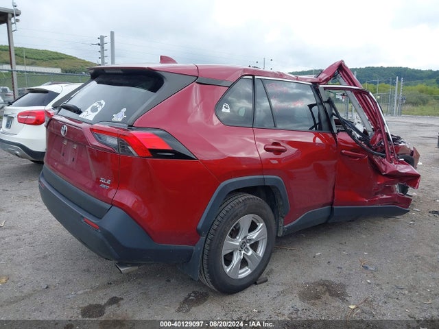 Toyota Rav4 Xle 2020 JTMP1RFVXLJ035257 Image 4