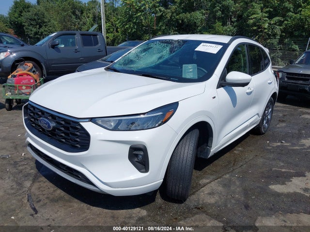 Ford Escape St-line Select 2023 1FMCU9NA0PUA14227 Image 2