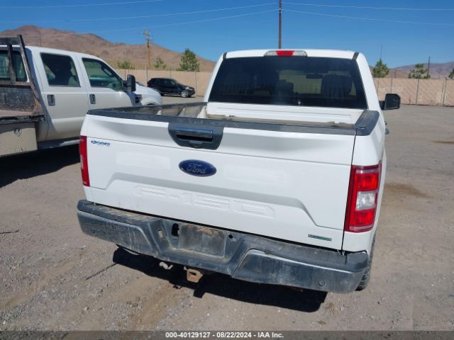 1FTEW1EG0JKD07156 Ford F-150 Xlt