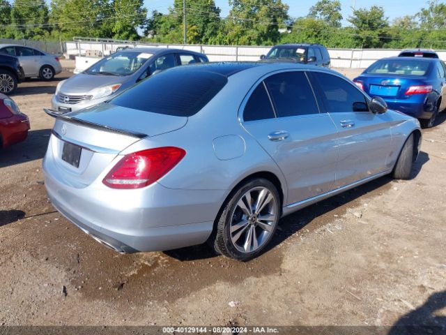 WDDWF4JB3JR378106 Mercedes-Benz C 300