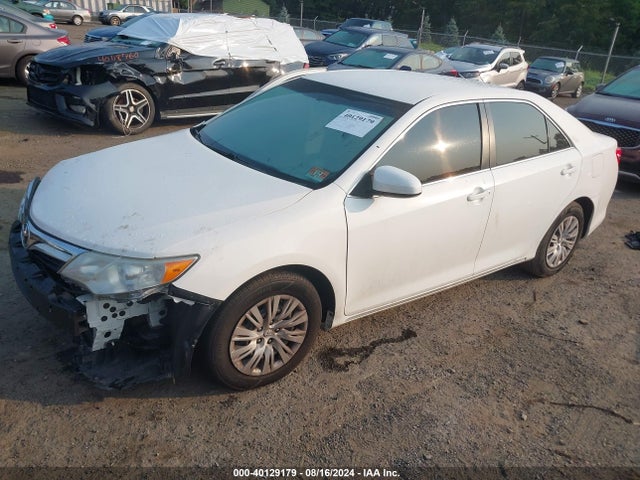 Toyota CAMRY LE 2014 4T4BF1FK1ER356688 Image 2