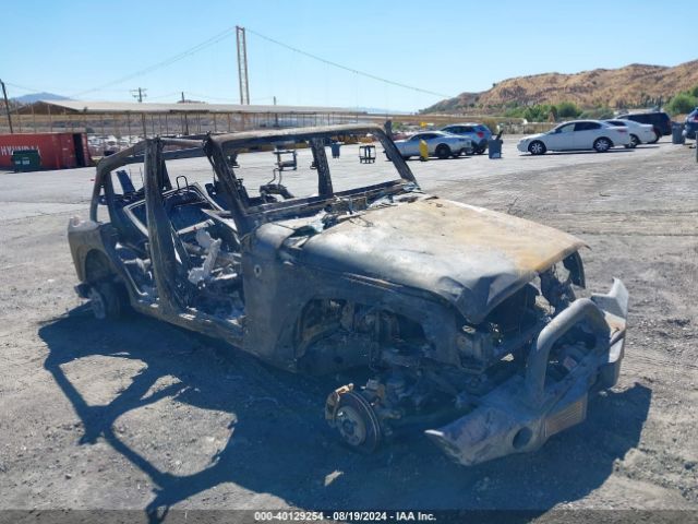 1C4BJWDG5HL592151 Jeep Wrangler Unlimited Sport 4x4