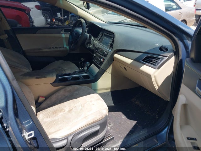 Hyundai SONATA SE 2016 5NPE24AF6GH310287 Image 5