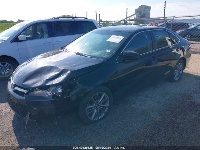 Toyota CAMRY SE 2015 4T1BF1FK3FU990094 Image 2