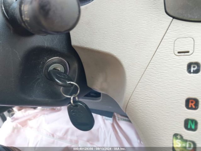 5TDYK3DC6ES417016 Toyota Sienna Xle V6 8 Passenger
