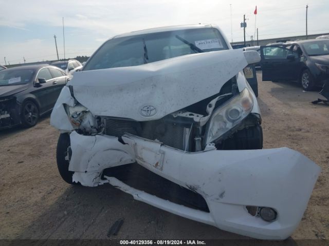 5TDYK3DC6ES417016 Toyota Sienna Xle V6 8 Passenger