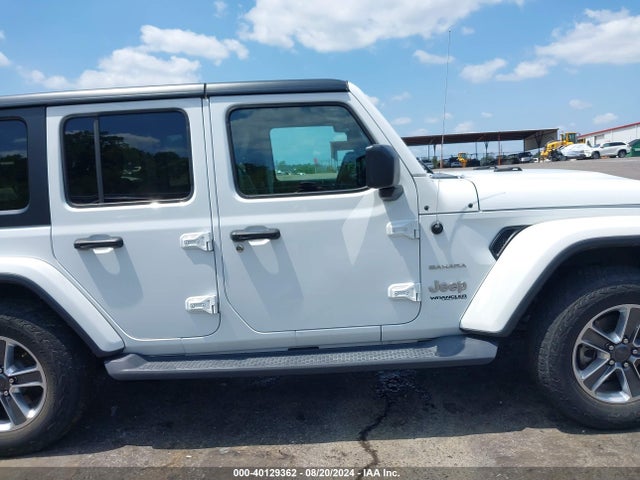 1C4HJXEG4KW577144 Jeep Wrangler Unlimited Sahara 4x4
