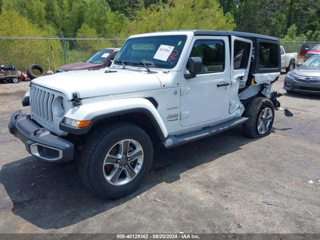 1C4HJXEG4KW577144 Jeep Wrangler Unlimited Sahara 4x4