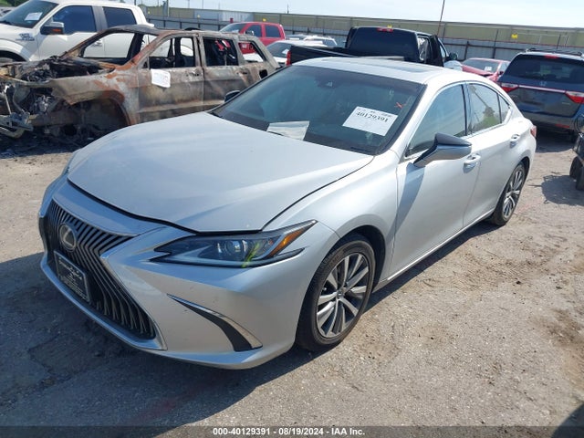 Lexus ES 350 2020 58ADZ1B18LU059494 Image 2