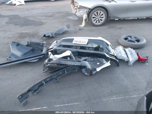 JTMEB3FV3ND093049 Toyota Rav4 Prime Xse