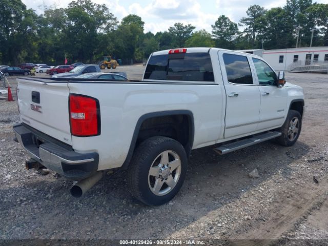 1GT12ZE88FF568472 GMC Sierra 2500hd Slt