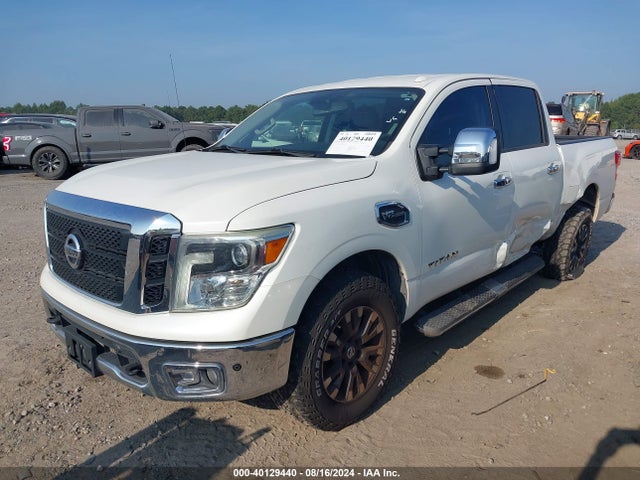 Nissan Titan Sl 2017 1N6AA1E53HN519342 Image 2