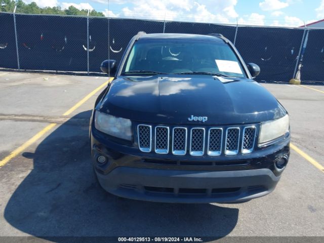 1C4NJCEA9ED883117 Jeep Compass Latitude
