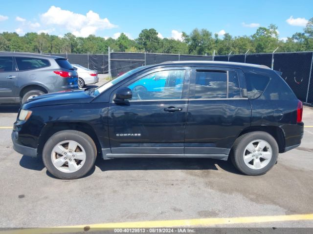 1C4NJCEA9ED883117 Jeep Compass Latitude