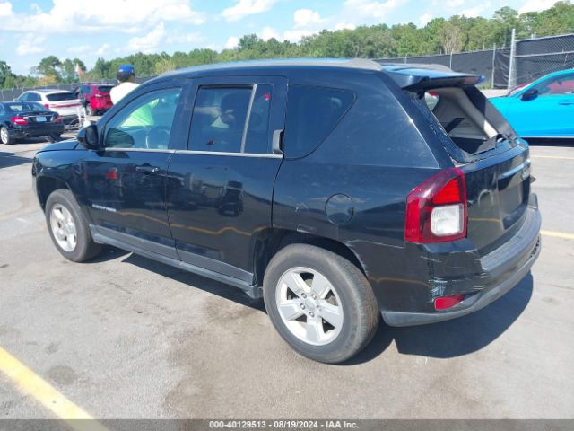 1C4NJCEA9ED883117 Jeep Compass Latitude