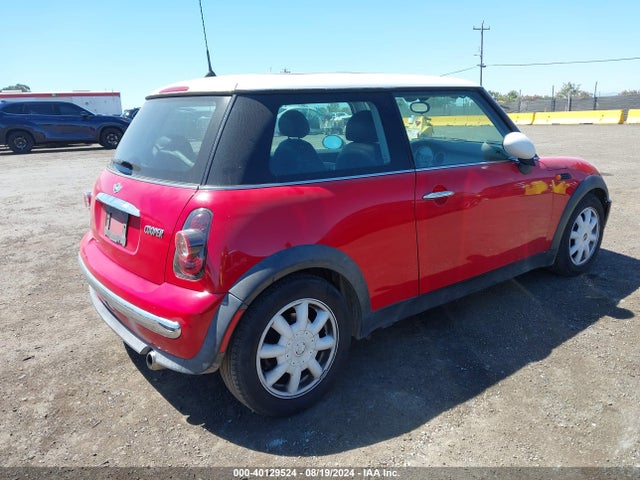 2003 MINI COOPER WMWRC33473TC39370 Photo 3