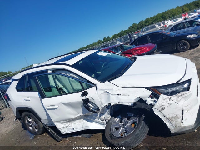 Toyota Rav4 Xle 2023 2T3W1RFV8PC214403 Image 13