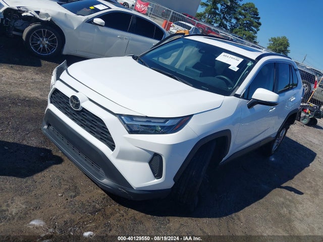 Toyota Rav4 Xle 2023 2T3W1RFV8PC214403 Image 2