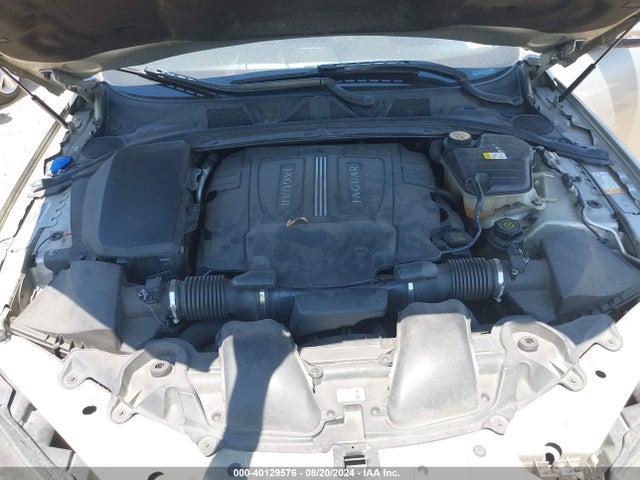 2012 JAGUAR XF SAJWA0FB9CLS38756 Photo 9