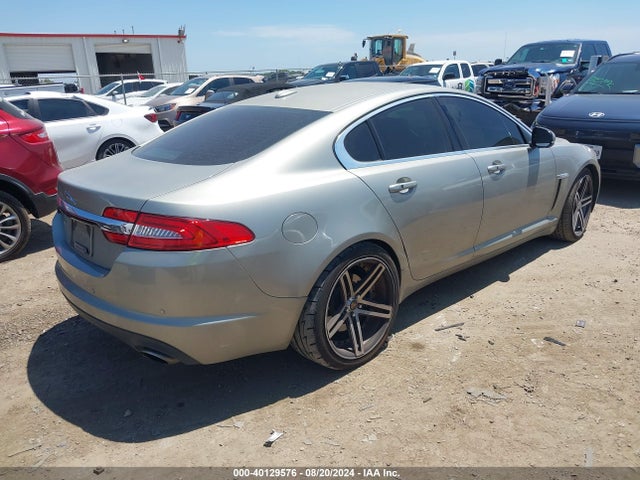 2012 JAGUAR XF SAJWA0FB9CLS38756 Photo 3