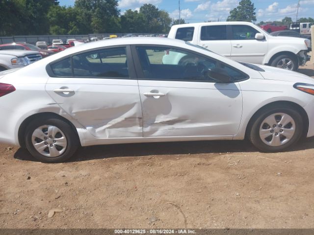 3KPFL4A73HE137425 KIA FORTE LX