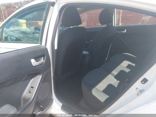 3KPFL4A73HE137425 KIA FORTE LX