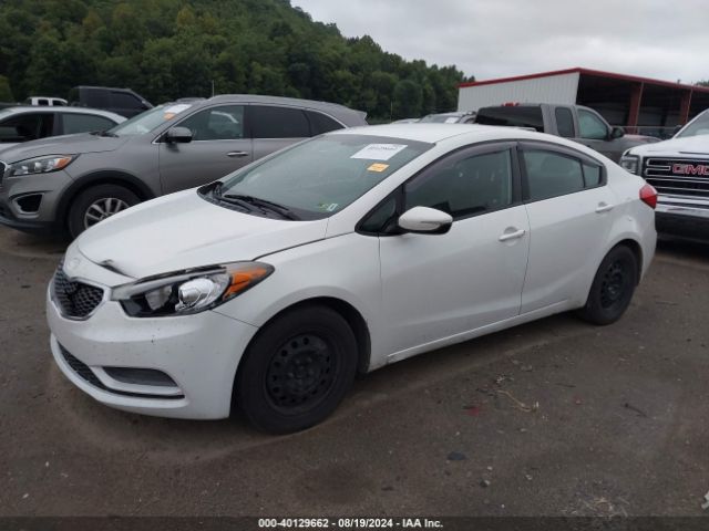 KNAFX4A62F5400568 KIA FORTE LX