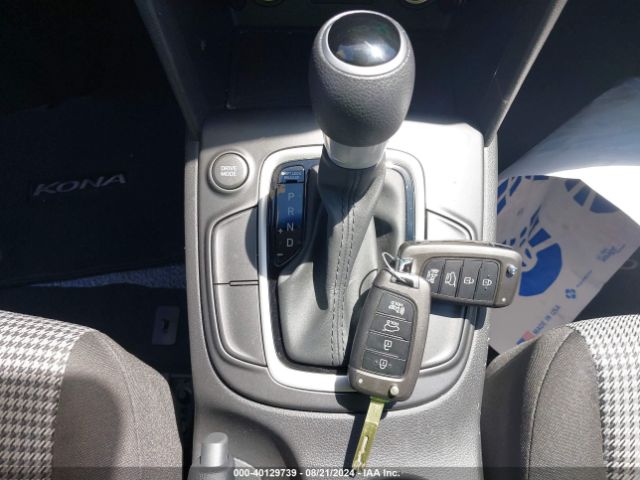 KM8K12AA7JU078385 Hyundai Kona Se