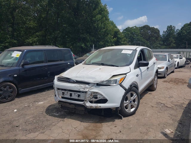 Ford ESCAPE S 2015 1FMCU0F77FUB36113 Image 2