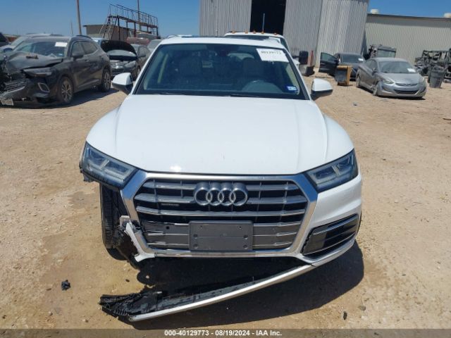 WA1BNAFY5J2011606 Audi Q5 2.0t Premium/2.0t Tech Premium