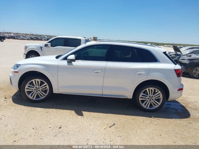 WA1BNAFY5J2011606 Audi Q5 2.0t Premium/2.0t Tech Premium